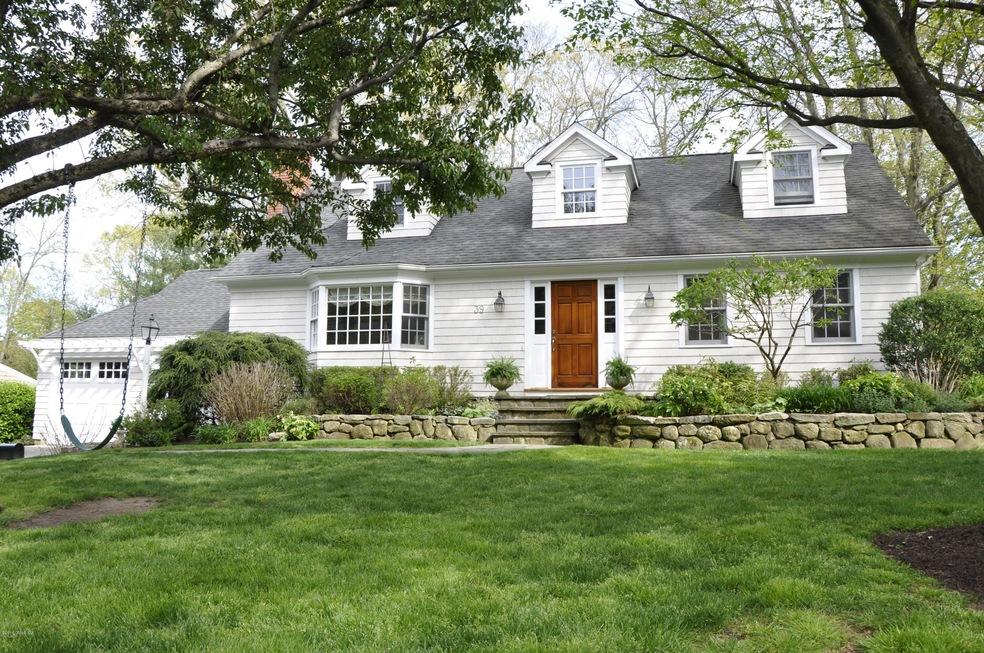 39 Pond Place, Cos Cob, CT 06807 - photo 1
