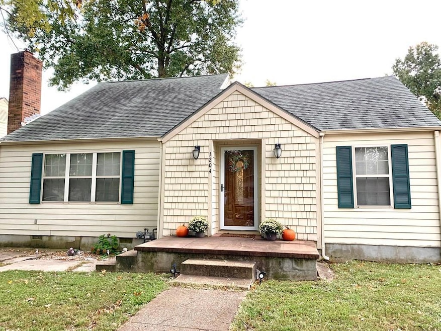 1204 Appleton Ave, Parsons, KS 67357 - photo 1