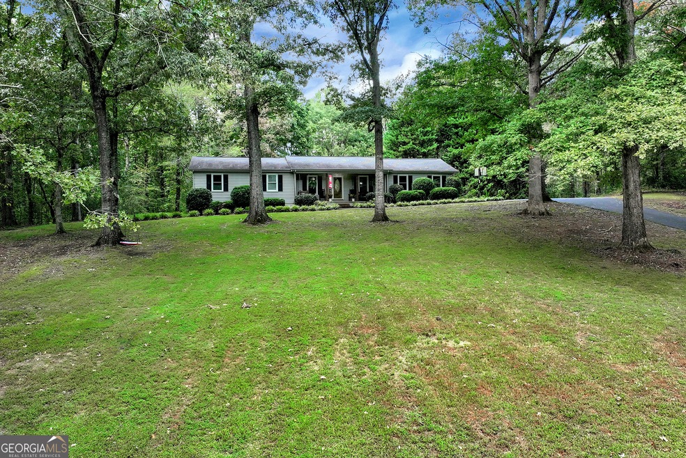 237 Danny Smart Rd, Cornelia, GA 30531 - photo 1