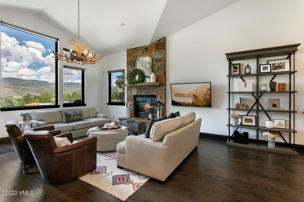 002-006-Living Room