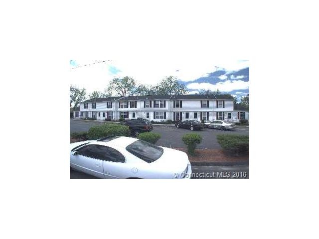 150 Manhan St unit Building 4, Unit 7, Waterbury, CT 06710 - photo 1