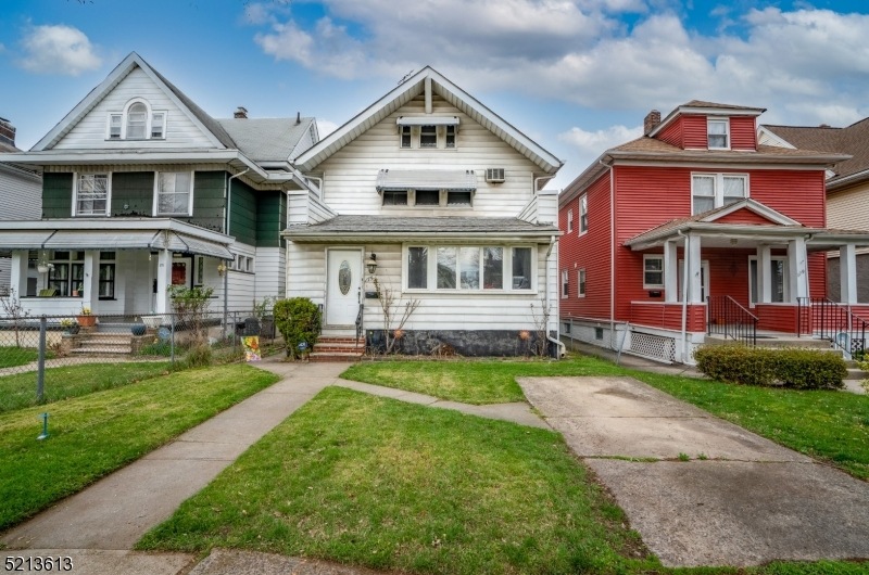 175 Ampere Pkwy, Bloomfield, NJ 07003 - photo 1