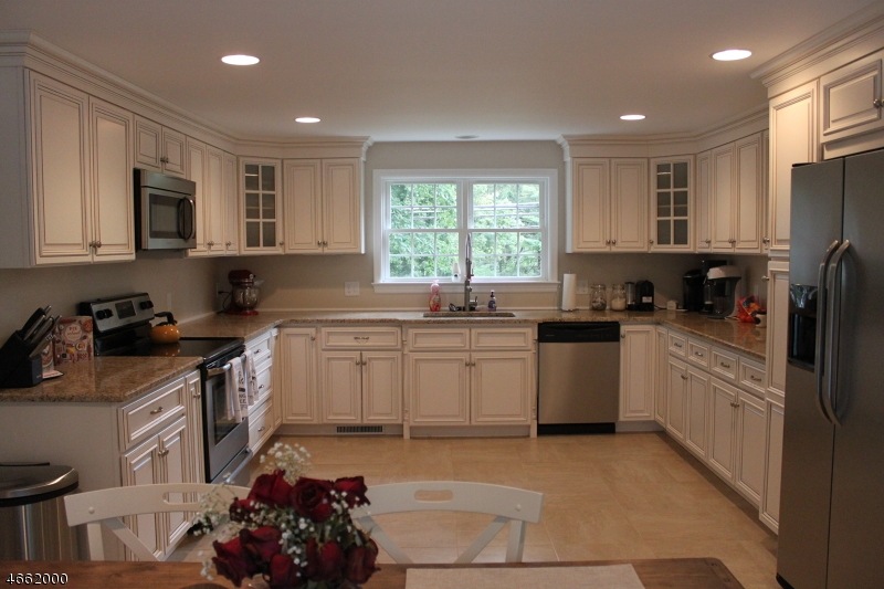 28 Unneberg Ave, Succasunna, NJ 07876 - photo 1