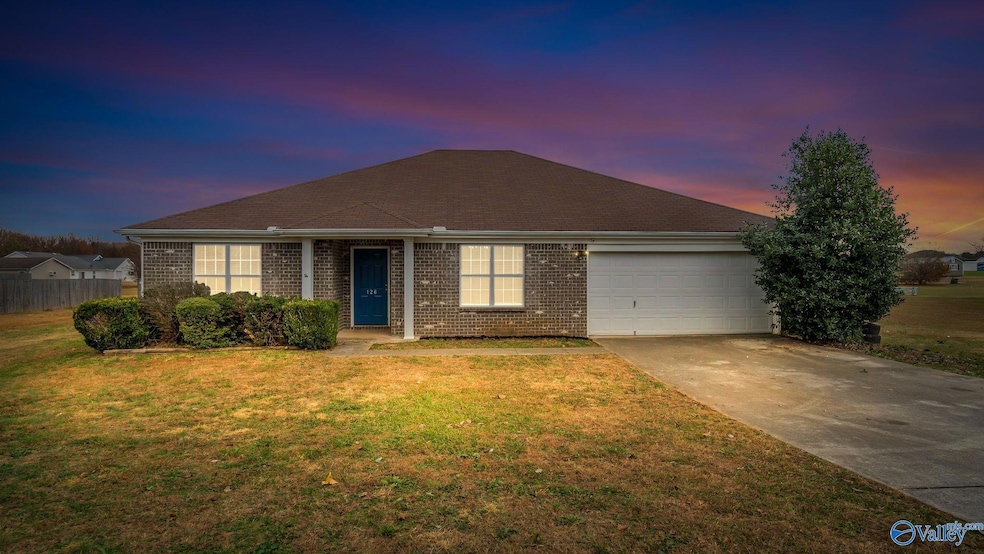 126 Bollweevil Ln, Toney, AL 35773 - photo 1