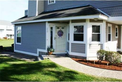 550 White Cliff Dr, Plymouth, MA 02360 - photo 1