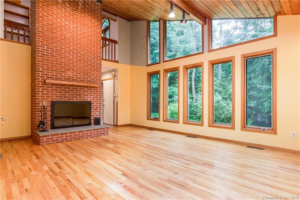 51 Bridle Path Ln, Madison, CT 06443 - photo 1