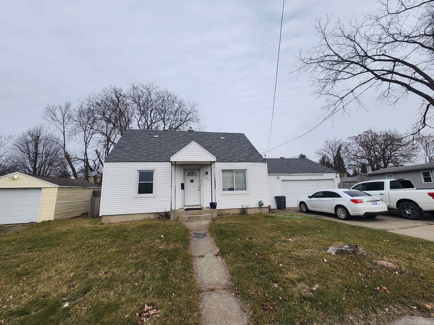 413 E Hemphill Rd, Flint, MI 48507 - photo 1