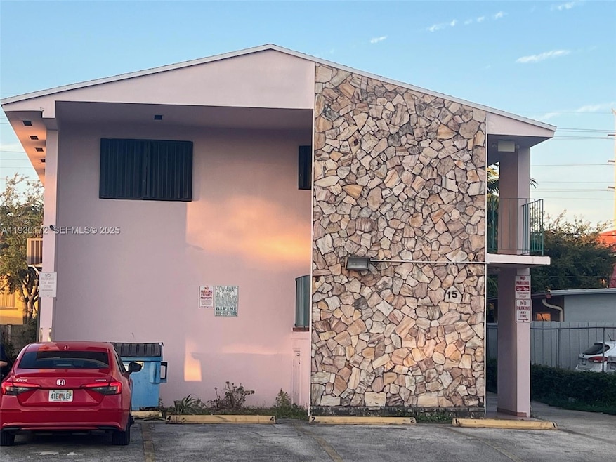 15 W 9th St unit 1, Hialeah, FL 33010 - photo 1