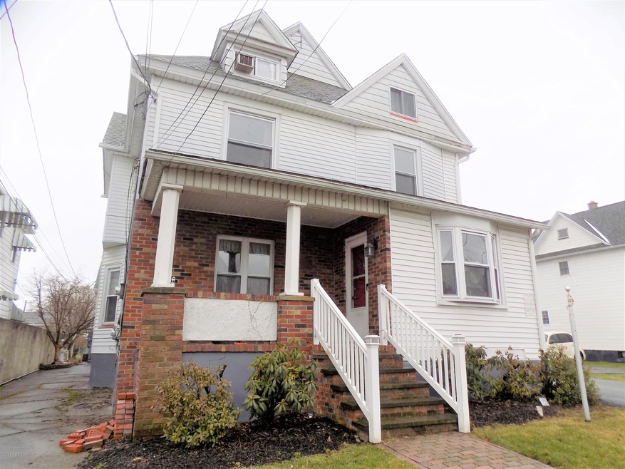 1125 Reynolds 2nd Floor Ave, Taylor, PA 18517 - photo 1