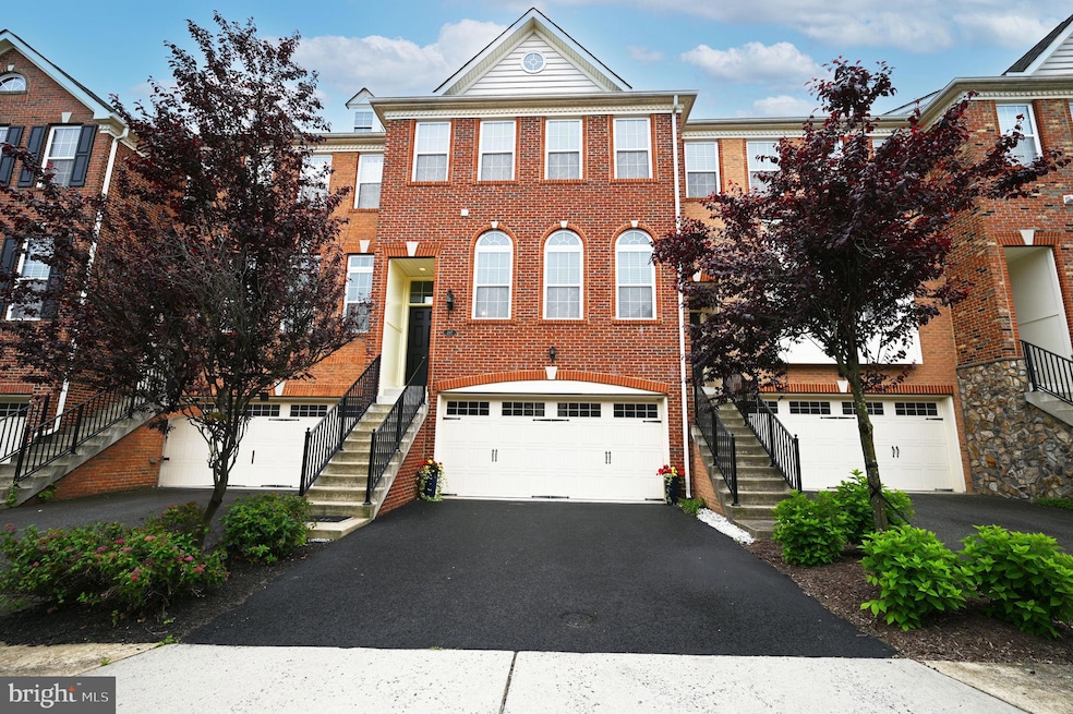 Sold $600,000 • Co-Listing Agent