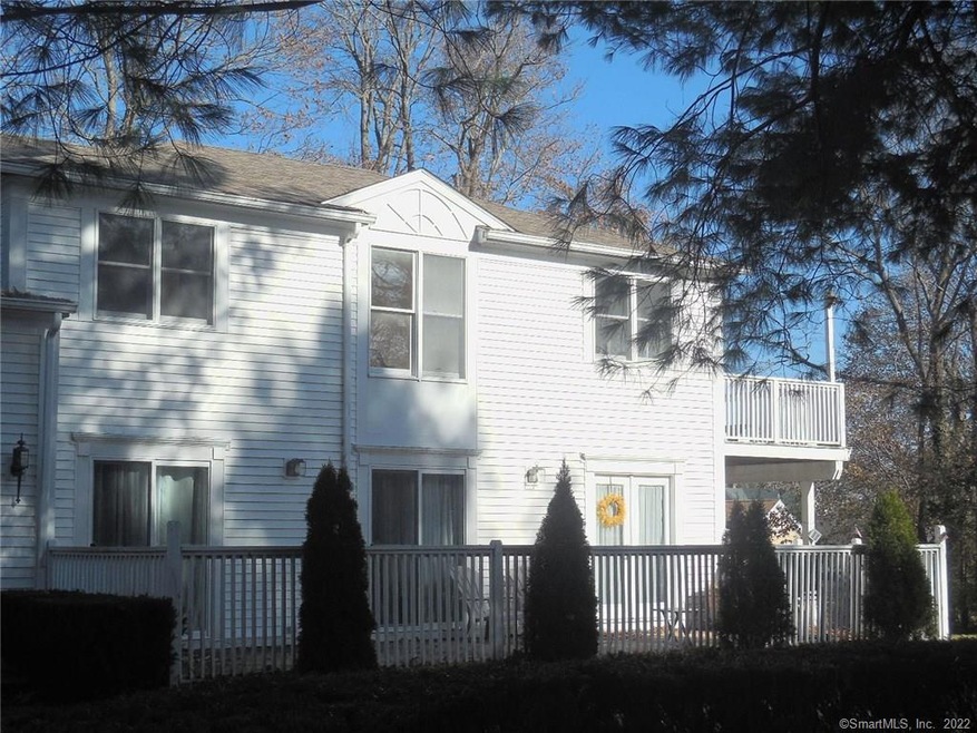 1 Morgan St unit 5, Pawcatuck, CT 06379 - photo 1