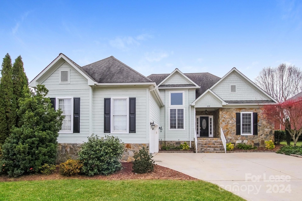 109 Players Park Cir, Statesville, NC 28677 - photo 1