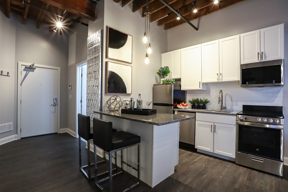 113 Broad St unit 306, Lynn, MA 01902 - photo 1