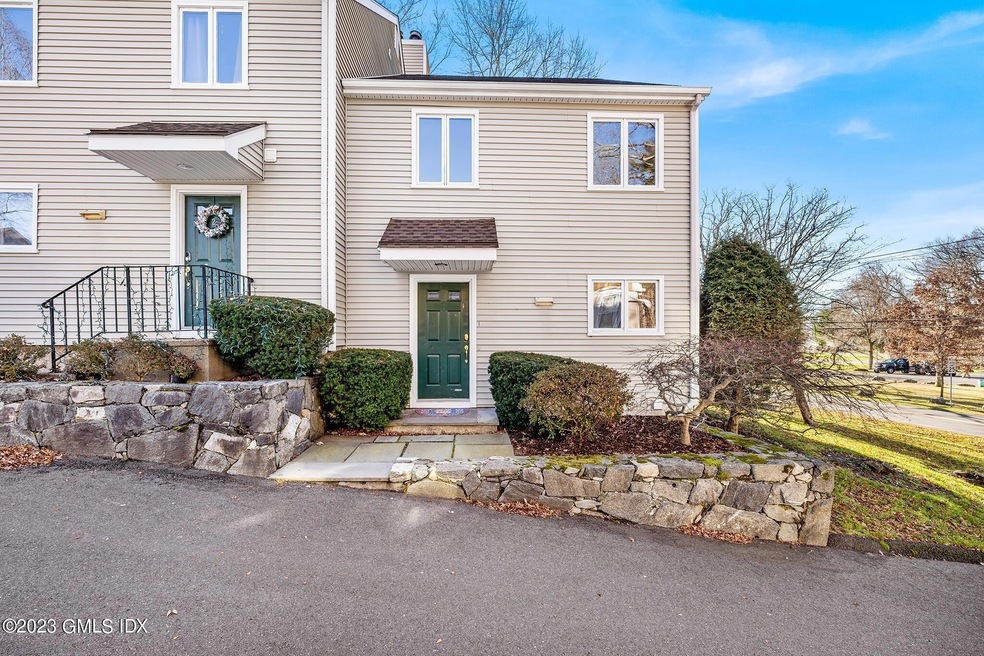 53 Bible St unit 1, Cos Cob, CT 06807 - photo 1