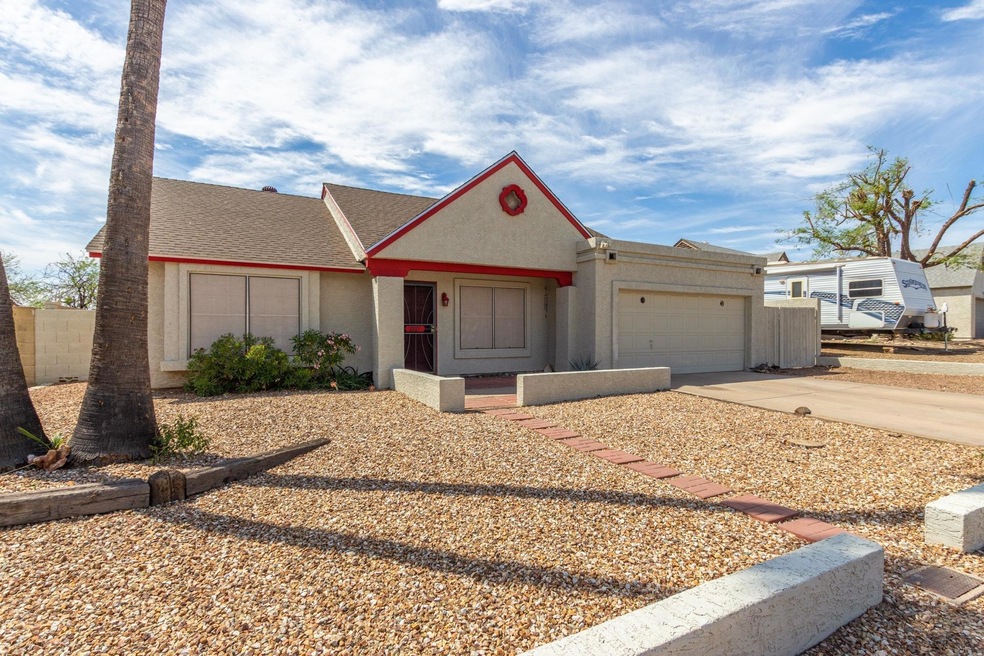 1337 E Sequoia Dr, Phoenix, AZ 85024 - photo 1