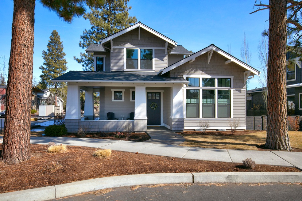 1894 NW Fields Street_Ext. Retake_001