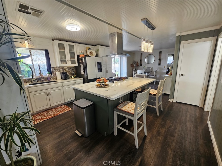 626 N Dearborn St unit 186, Redlands, CA 92374 - photo 1