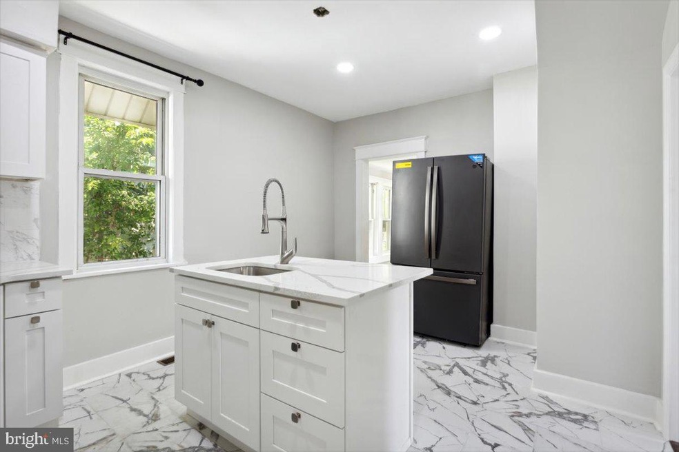 161 W Jefferson St, Paulsboro, NJ 08066 - photo 1