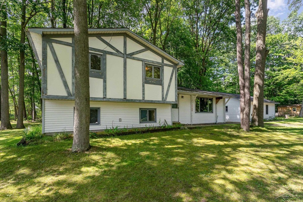 3788 Cedar Rd, Harrison, MI 48625 - photo 1