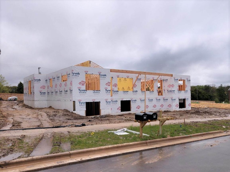 6291 Stone Gate Dr, Fitchburg, WI 53719 - photo 1