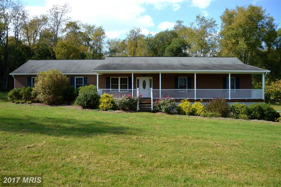 32 Cedar Wood Ln, Edinburg, VA 22824 - photo 1