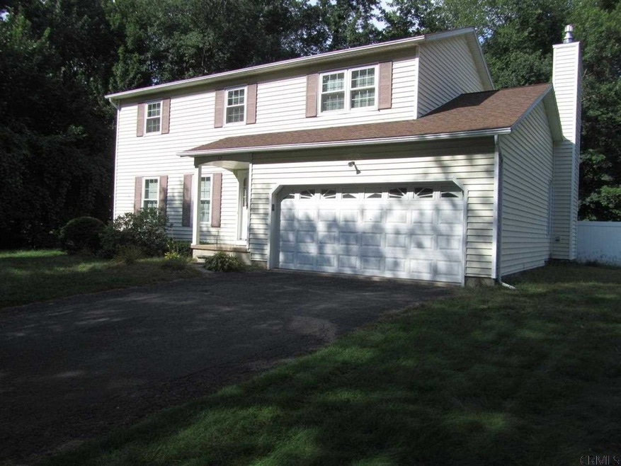 52 Esopus Dr, Clifton Park, NY 12065 - photo 1