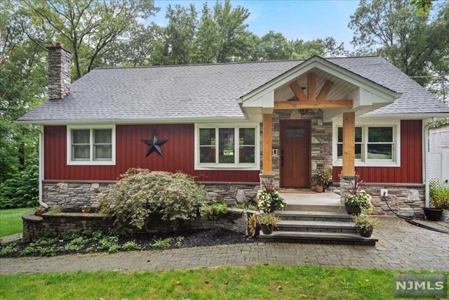 16 Flanders Rd, Hewitt, NJ 07421 - photo 1