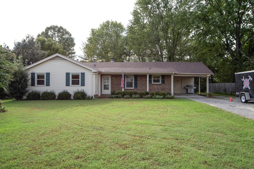 Spotless! One level, well maintained ranch with covered porch