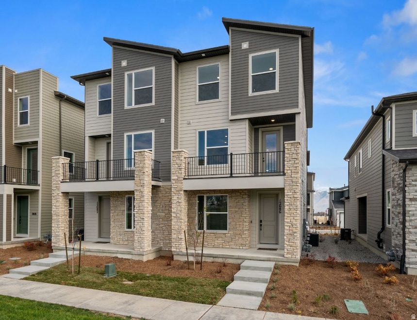12686 S Lincoln Peak Lan unit 114, Herriman, UT 84096 - photo 1