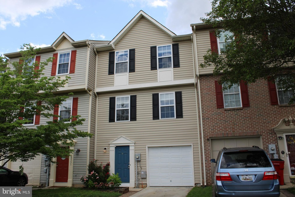 20329 Kellys Ln, Hagerstown, MD 21742 - photo 1