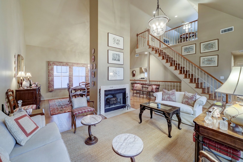 1714 Brun St unit A6, Houston, TX 77019 - photo 1