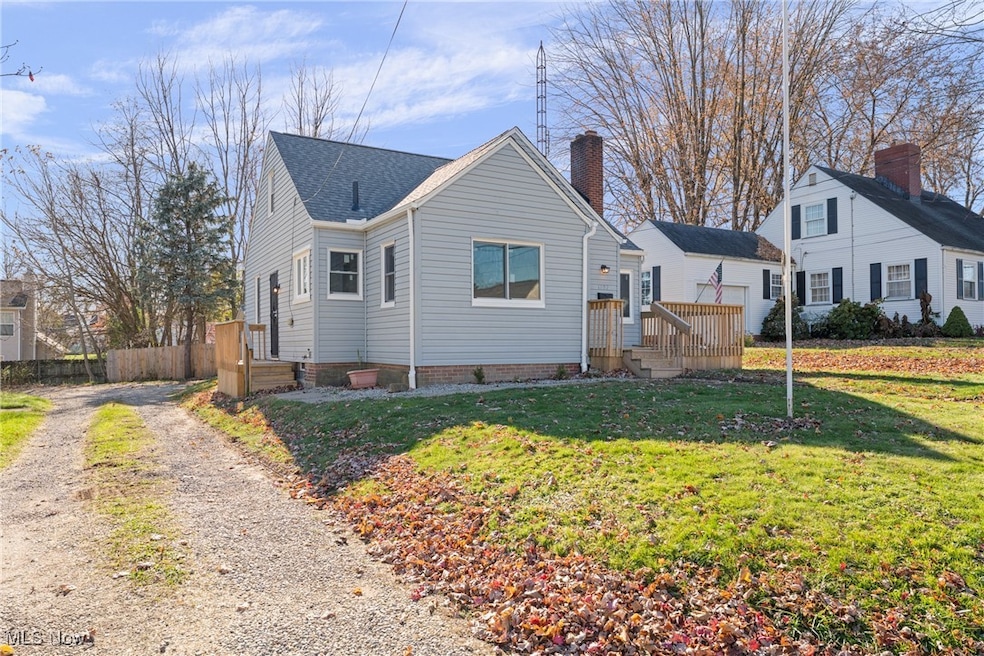 1202 28th St NE, Canton, OH 44714 - photo 1