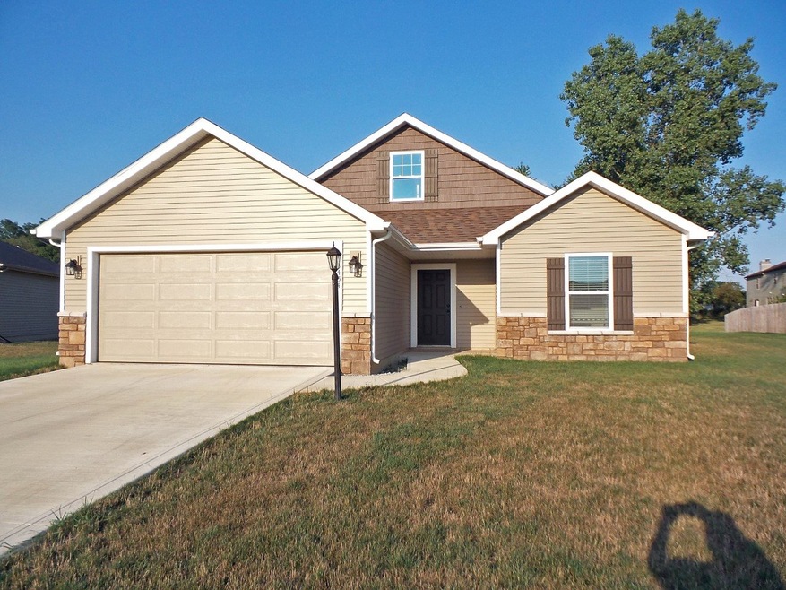 13454 Saddle Creek Ln, Grabill, IN 46741 - photo 1