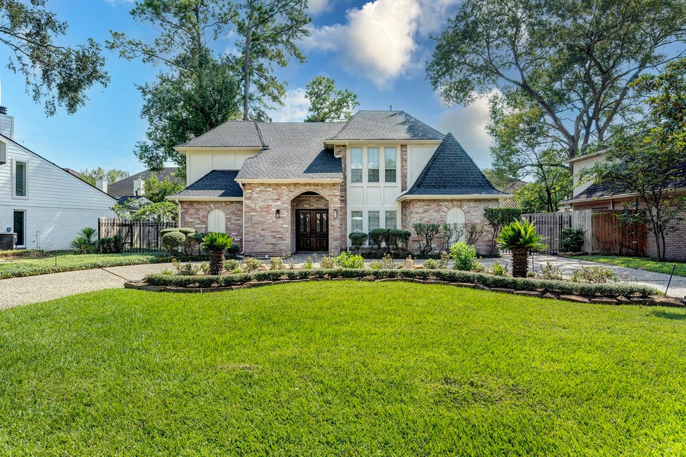 Updated 2021 brick home with circular drive