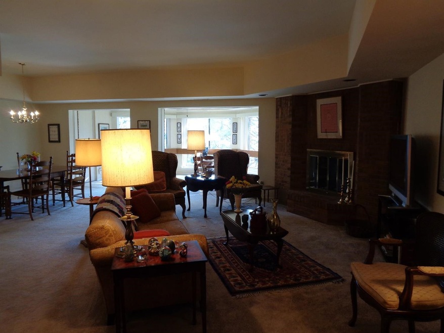 Nature Cove unit 303, Ann Arbor, MI 48104 - photo 1