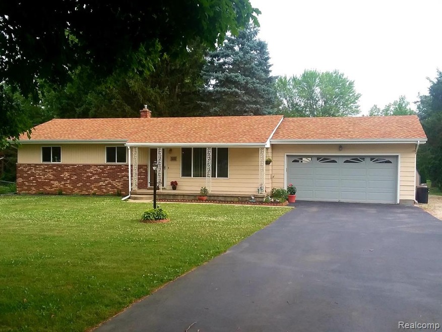 6344 Calkins Rd, Flint, MI 48532 - photo 1