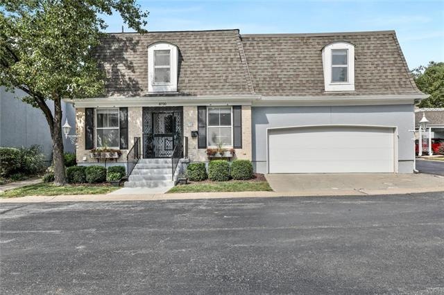8730 Walmer-- So cute!