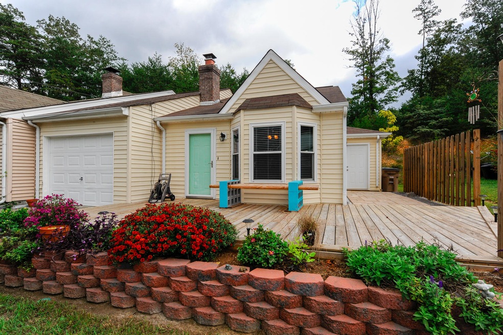 7634 Chatham Circle