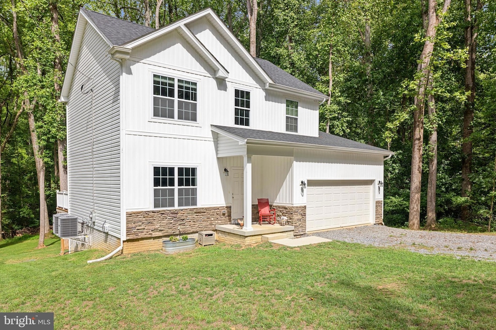 247 Sunset Ln, Harpers Ferry, WV 25425 - photo 1