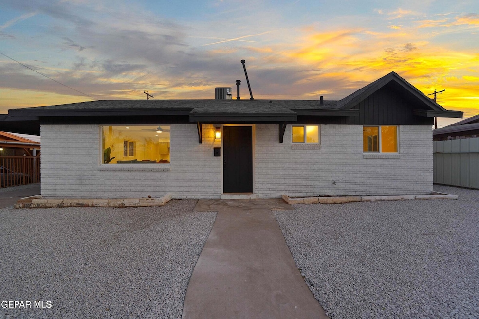 5712 Kensington Cir, El Paso, TX 79924 - photo 1