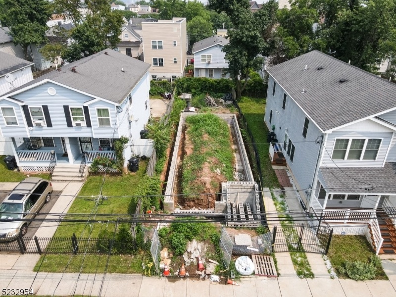 436 S 9th St, Newark, NJ 07103 - photo 1