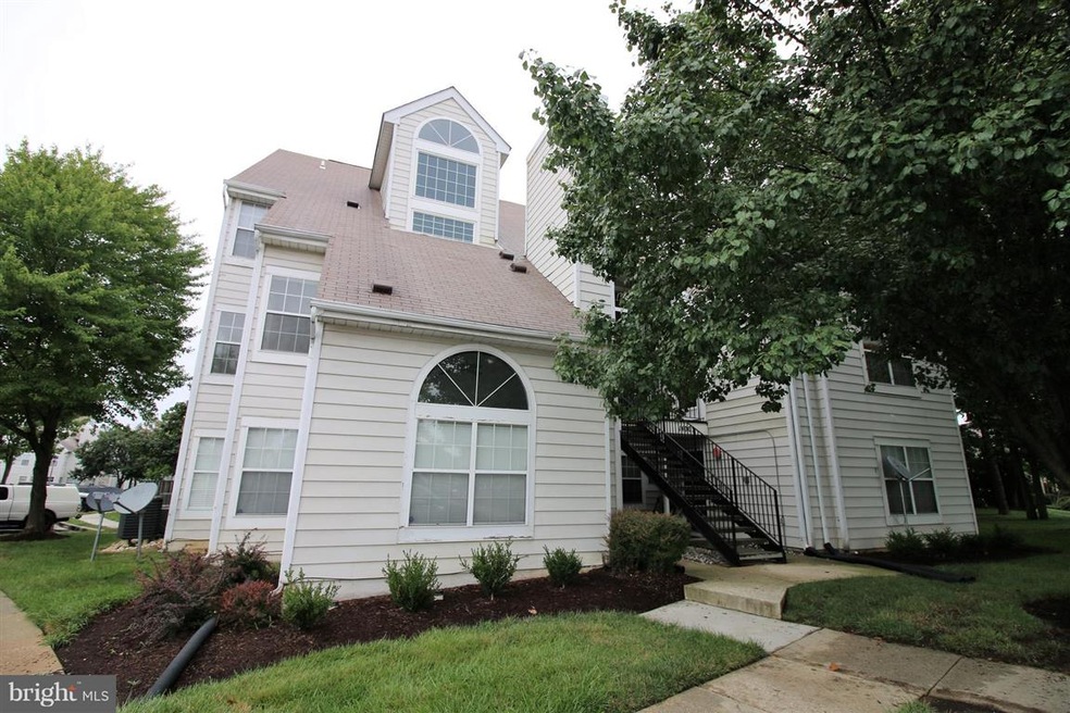 14005 Vista Dr unit 26, Laurel, MD 20707 - photo 1