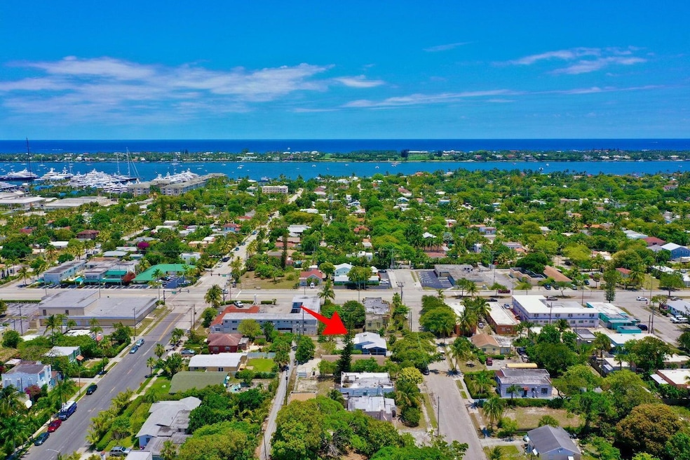 611 35th St, West Palm Beach, FL 33407 - photo 1