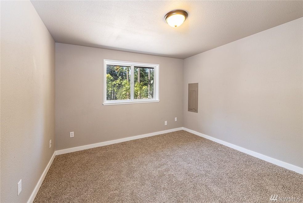 18321 Lofty Ct SE, Yelm, WA 98597 - photo 1