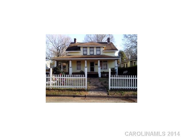 231 Maple St, Statesville, NC 28677 - photo 1