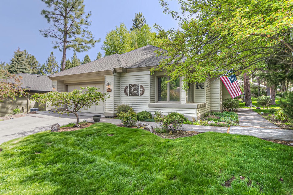 60746 Breckenridge, Bend, OR 97702 - photo 1