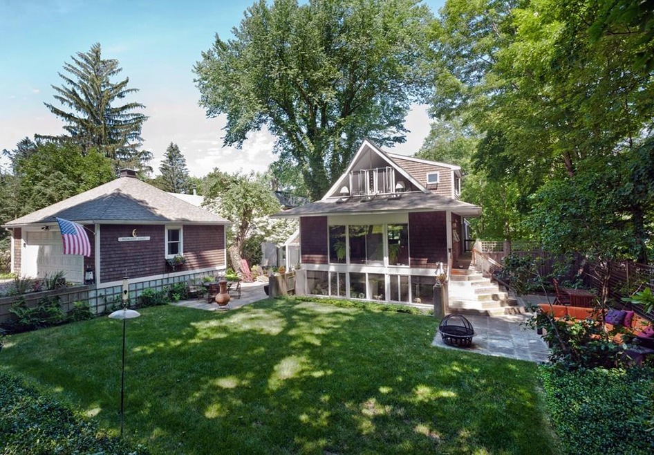 8 Bird Hill Ave unit 8, Wellesley Hills, MA 02481 - photo 1