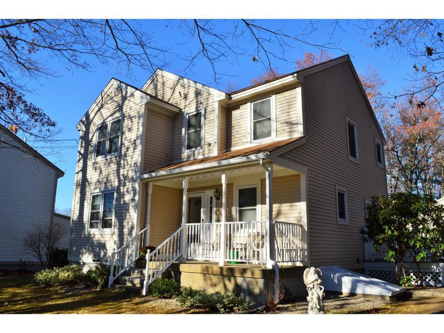 530 Weston Rd, Manchester, NH 03103 - photo 1