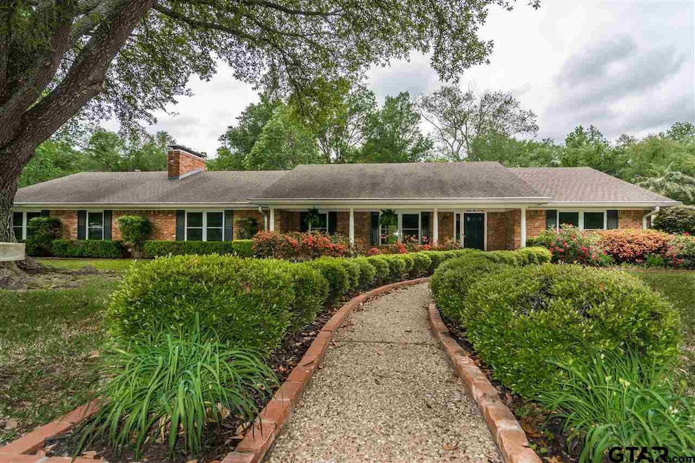 4901 4901 Trenton Dr, Tyler, TX 75703 - photo 1