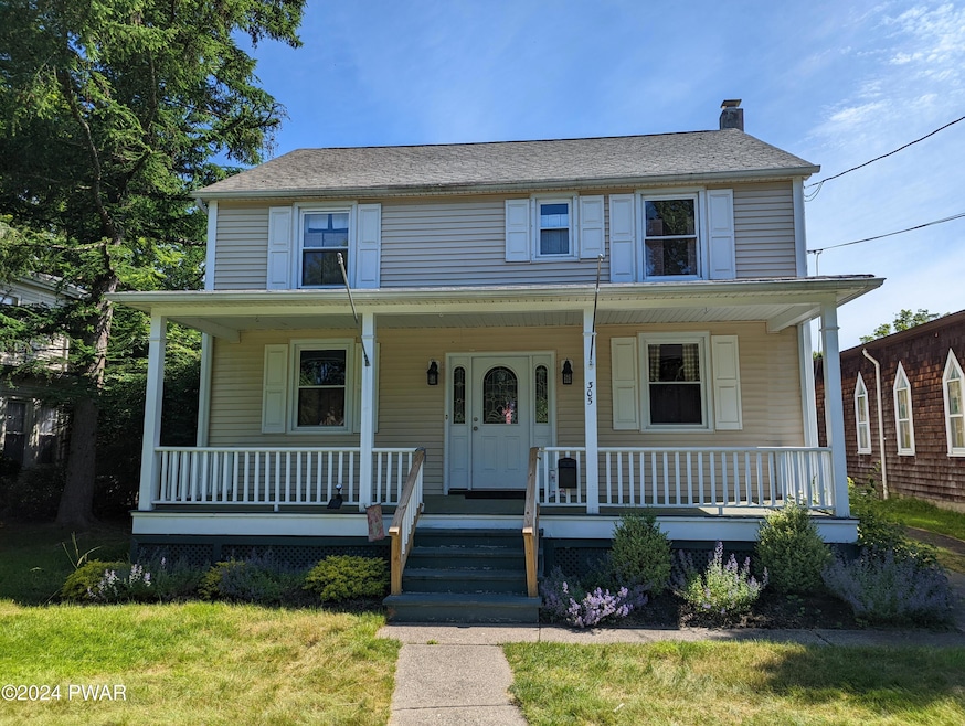 305 W Ann St, Milford, PA 18337 - photo 1